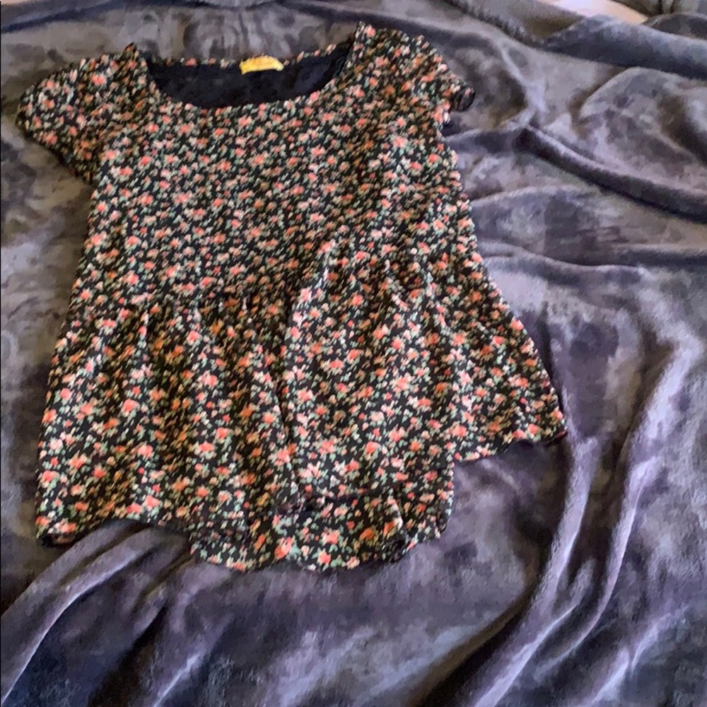 Sheer floral top w Lacey back